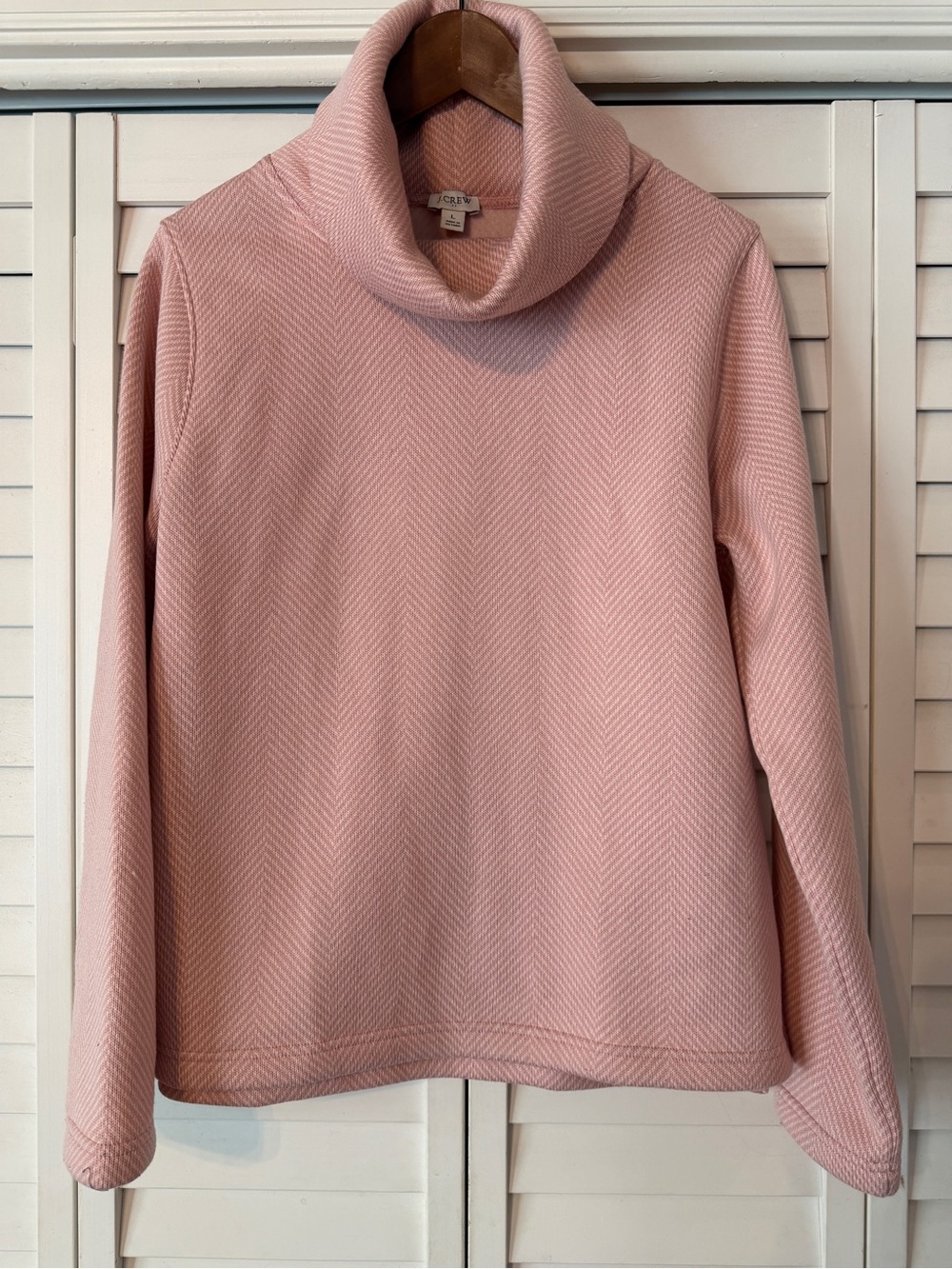 J. Crew Long Sleeve Fleece Funnel Neck Pullover Chevron Iced Quartz Ivory Size L